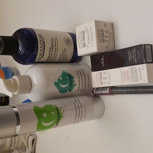 Hair and makeup 💄 lot!!